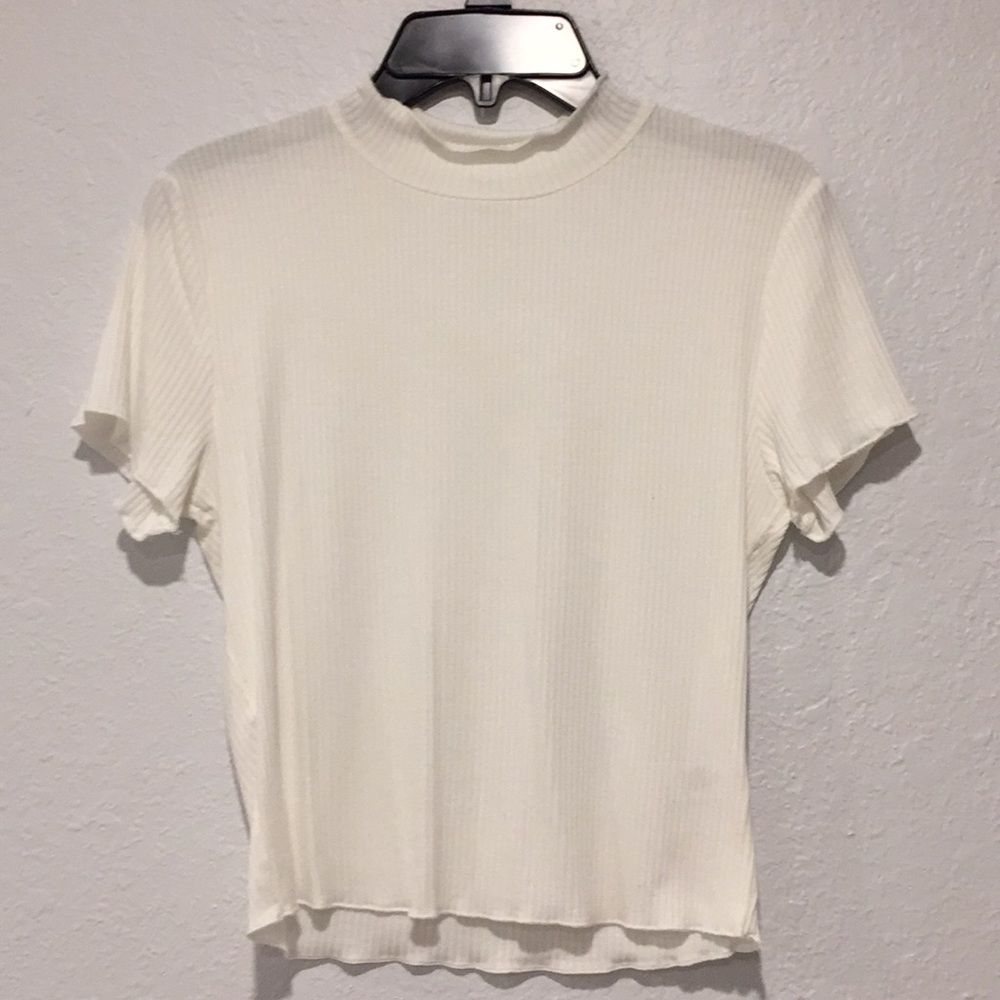 White crop top.